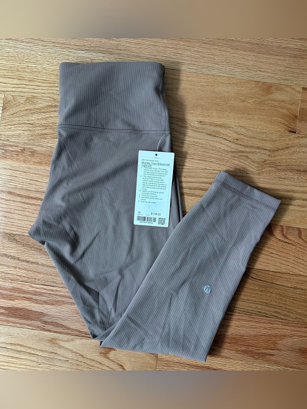 NWT 10 25” Wunder Train High-Rise Ribbed Leggings Womens Lululemon Taupe Beige